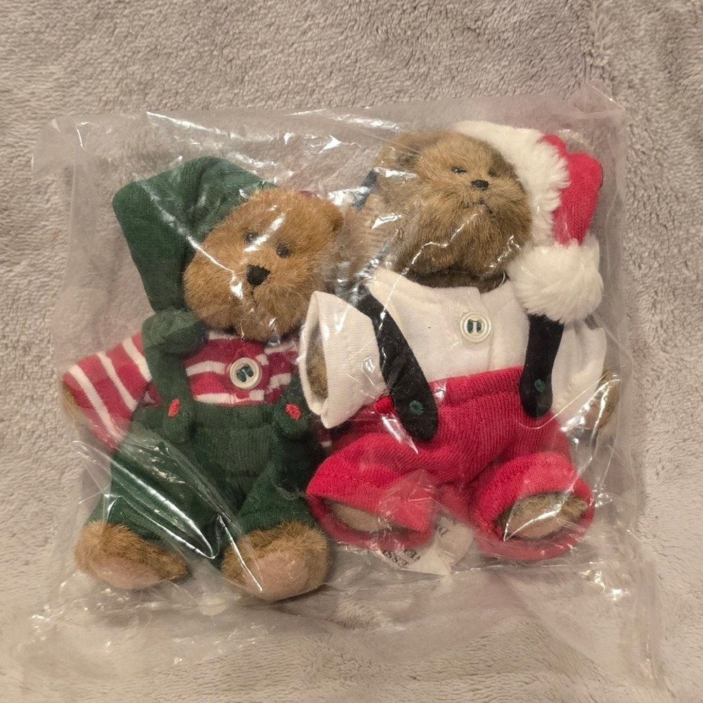 Boyds Bears The Head Bean Collection Christmas Elves Santa Plush Set NIB